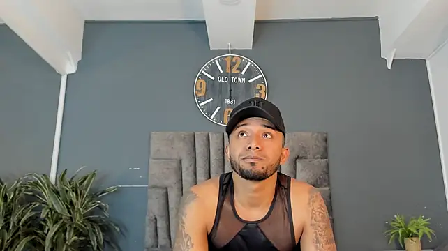 Robin_Rief Pertunjukan Webcam