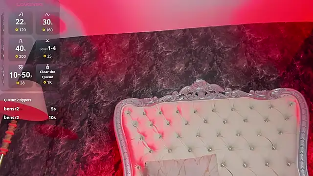 XXX chat uživo modela MirandaSould