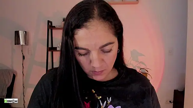 Chat XXX en directo de urcute_kitten