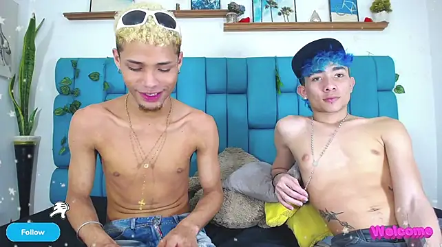 STRANGER_BOYS Webcam-Show