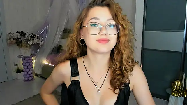 SereneFlame's Live XXX Chat