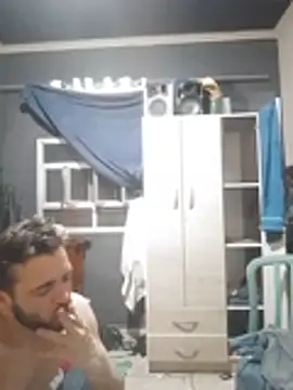 Webkamerová show pleujr2