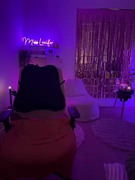 Miss_Lucifer6 Live XXX-Chat