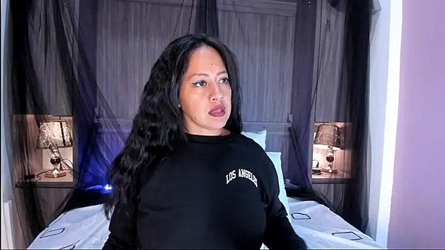 Živý XXX chat AllieBennet