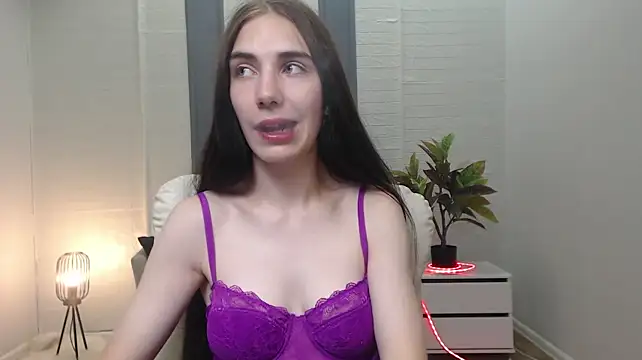 Chat +18 de NikaStark_ ao vivo