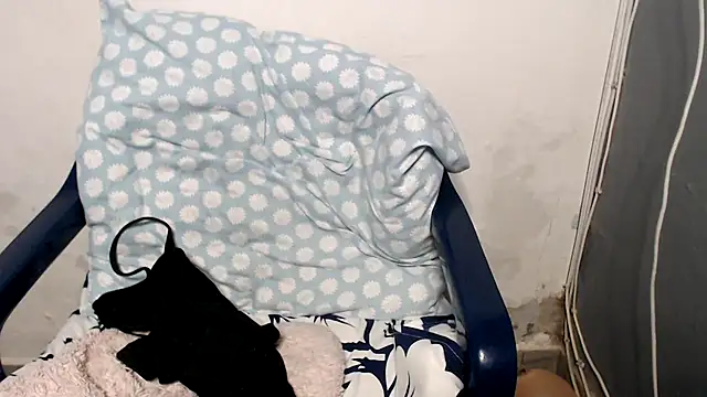 nikimillers Chat XXX live