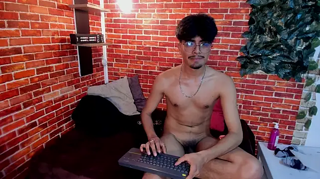 Miks_stone1 Show in webcam