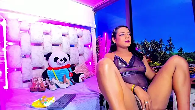 EmmyTorner – Naživo XXX chat