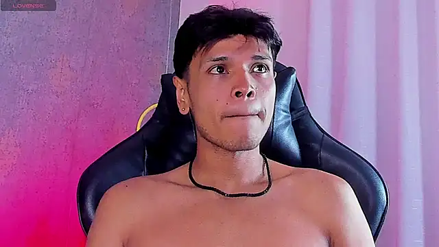 Alejandroo_Montenegro 现场XXX聊天