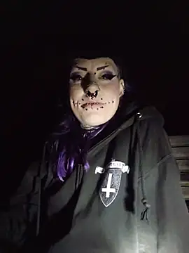 Purple_Coffin666's Live XXX Chat