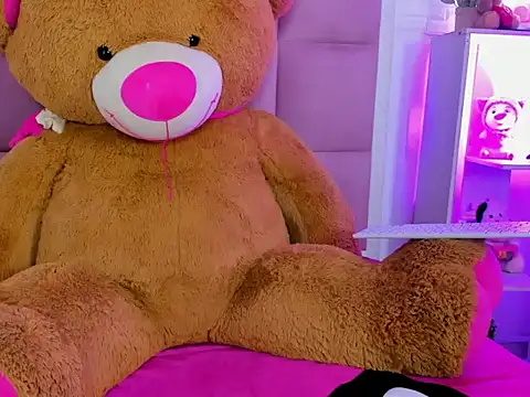 Sarai_Honeey Live XXX-Chat