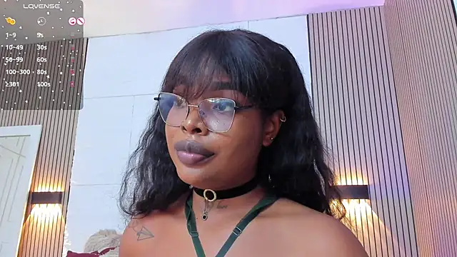 Chat +18 de MadisonLopezx ao vivo