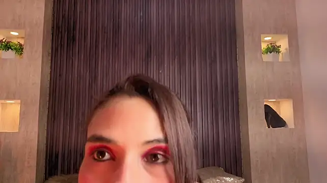 MeganNightt – Naživo XXX chat