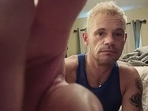 Show de LeavingShowtime na webcam