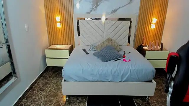 KAROLLJONES1 – Naživo XXX chat