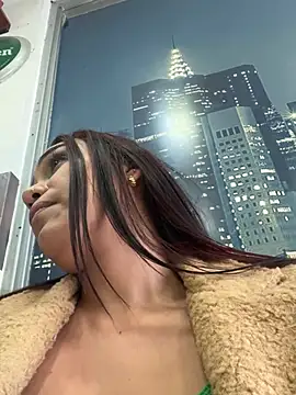 Sara-77's Live XXX Chat