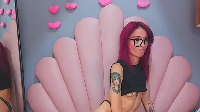 luci_miller Chat XXX live