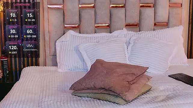 Nathan_Smith_ Adlı Modelin Canlı XXX Sohbeti