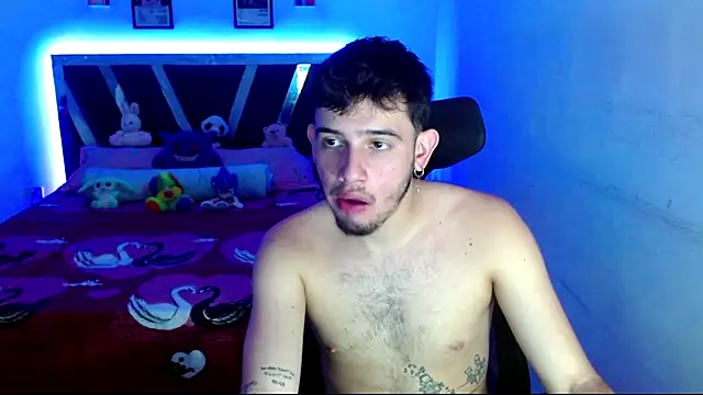 Sebasxxl12 Adlı Modelin Canlı XXX Sohbeti