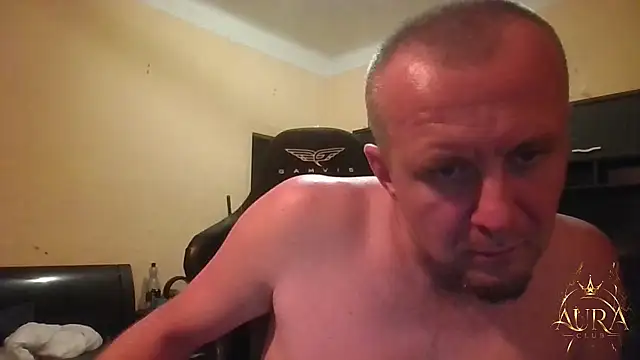 Chat XXX en directo de MrWhitePL