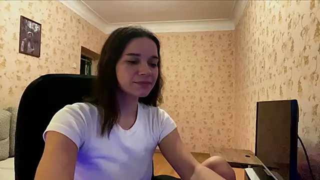 komerialimoros' Live XXX Chat