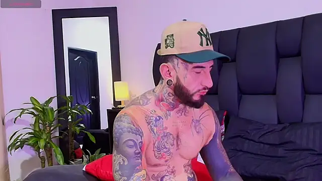 dilan_scootk_j Show in webcam