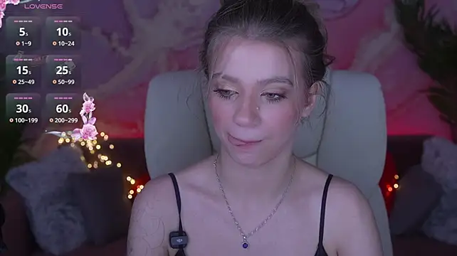 SunnyLay's Live XXX Chat
