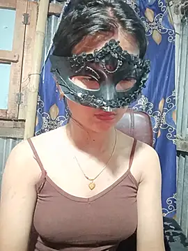 Jasmine18 在線直播表演