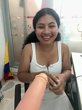 JessiBannkss Chat XXX in diretta