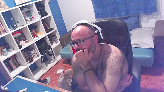 ravingr4d4's Webcam Show
