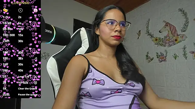 alisson_hoffman05's Live XXX Chat