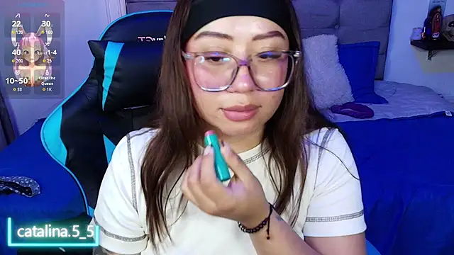 Chat +18 de Kata_Bigboobs ao vivo