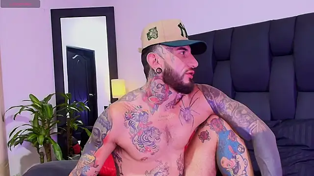 dilan_scootk_j Show in webcam