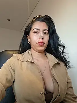 Chat +18 de Luianna ao vivo