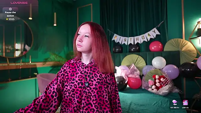 Mi_Mi_Mia Adlı Modelin Canlı XXX Sohbeti