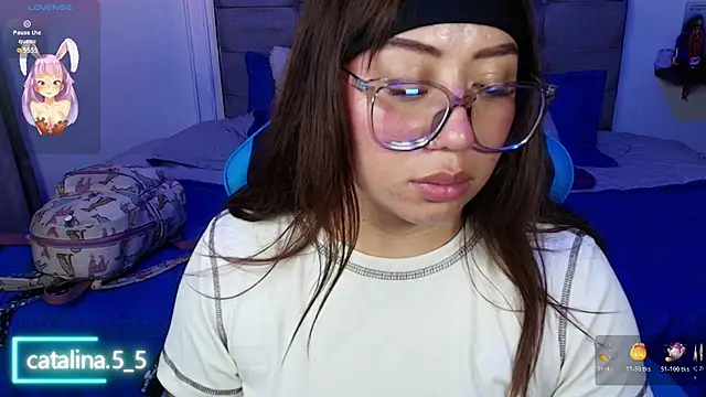 Kata_Bigboobs: απευθείας συνομιλία ΧΧΧ