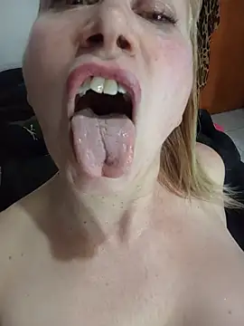 SexyMilf1211's Webcam Show
