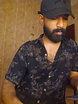 Mallukiran Chat XXX in diretta