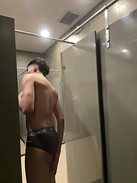 The_Conquer live XXX chat
