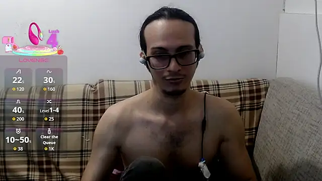 צ'אט XXX בשידור חי של cholitohermoso