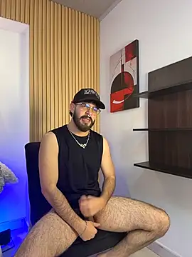 Chat XXX en directo de DomBoy_