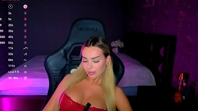 عرض كام Ayla__Demir
