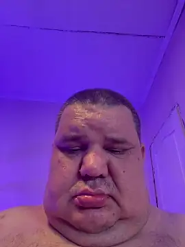 chubby_daddy Adlı Modelin Web Kamerası Şovu
