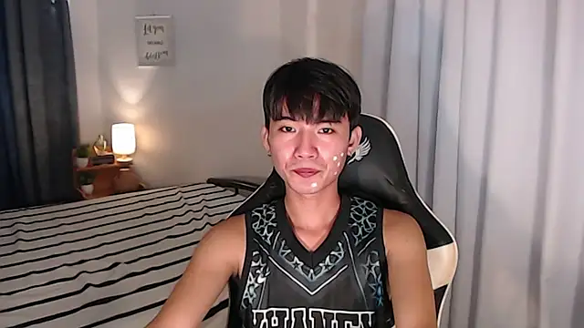 asian_dai Pertunjukan Webcam