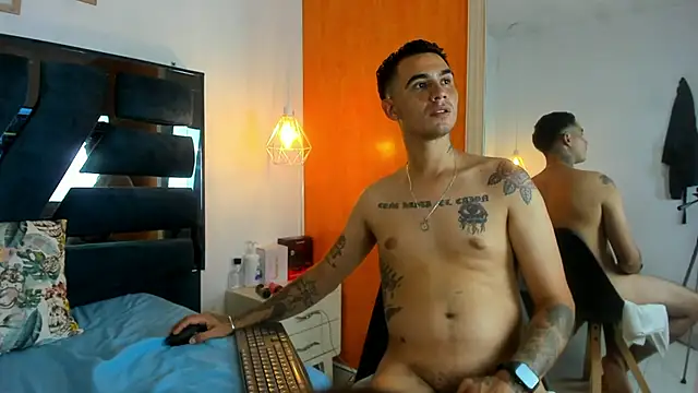 Irina_and_Max's Live XXX Chat