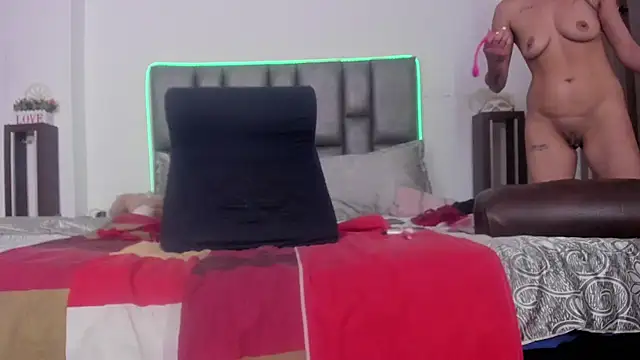 sarahhernandez's Live XXX Chat
