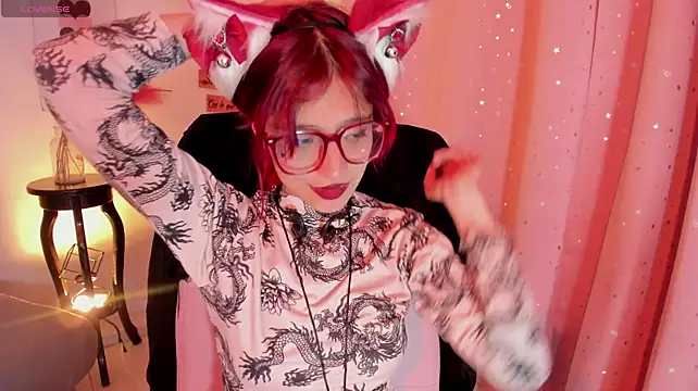 RedMeloddy Chat XXX live