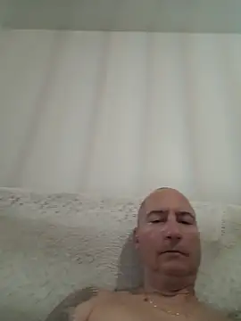 bretonbreton35's Webcam Show