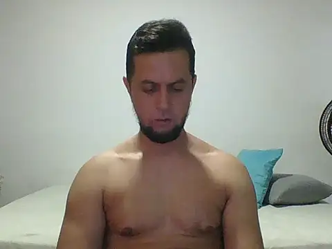 TRIISTAN_KING10 live XXX chat