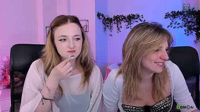 luna_berryy's Live XXX Chat